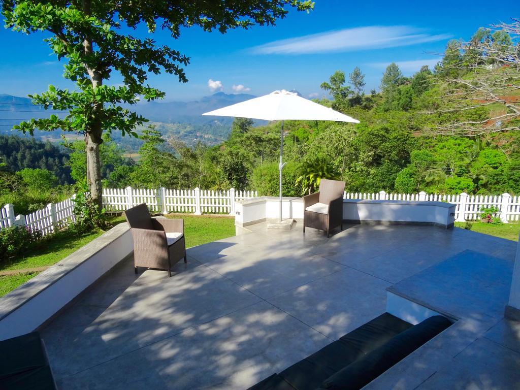 Amandari Holiday Villa Gelioya Экстерьер фото