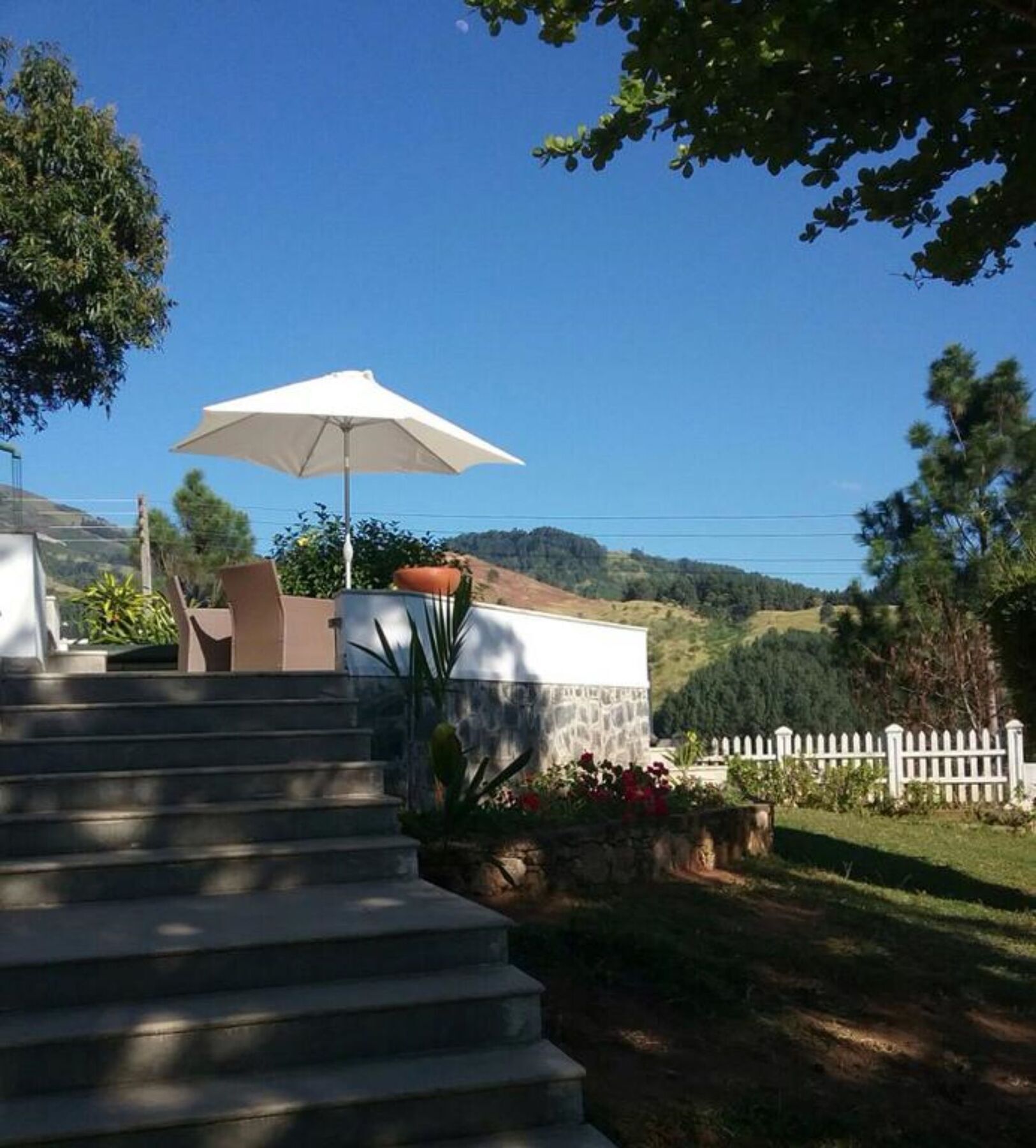 Amandari Holiday Villa Gelioya Экстерьер фото